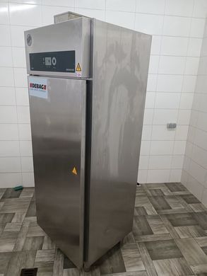 Повністю автоматична розстійна шафа Debag Tefi
60/40