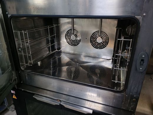 Пароконвектомат з розстійкою Unox XBC 404