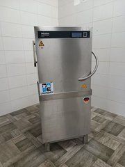 Професійна купольна посудомийна машина Miele PG 8172