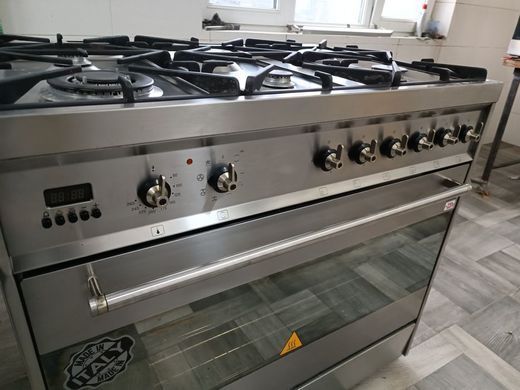 Газова плита з електричною духовкою Smeg 90 см