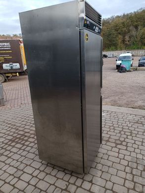 Холодильна шафа професійна 600л Electrolux