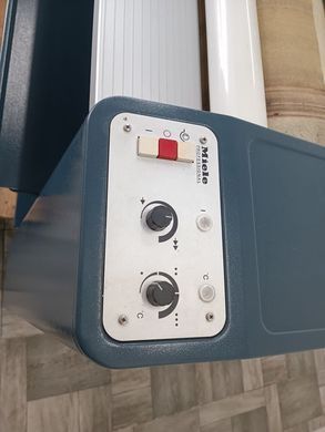 Прасувальна машина каток каландр Miele HM 29-175