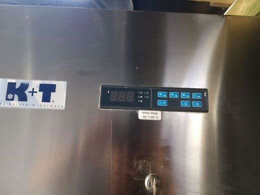 Холодильна шафа K+T 700л Німеччина